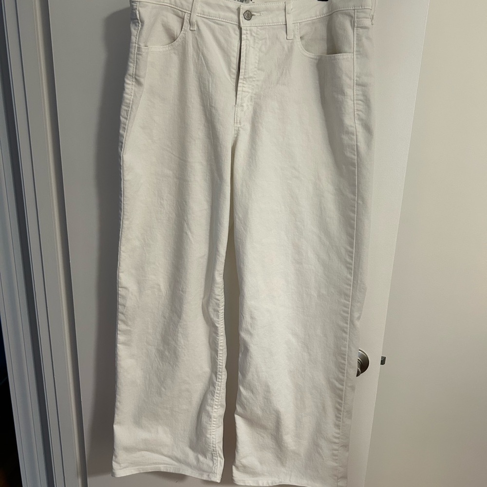 Old Navy High-Rise Wow Wide-Leg Jeans